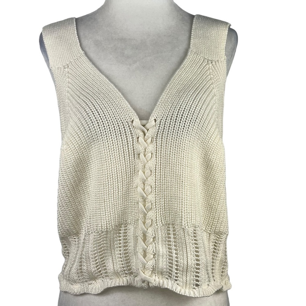 NEW‎ WITH TAGS JOLIE & JOY SLEEVELESS CROPPED CROCHET SWEATER